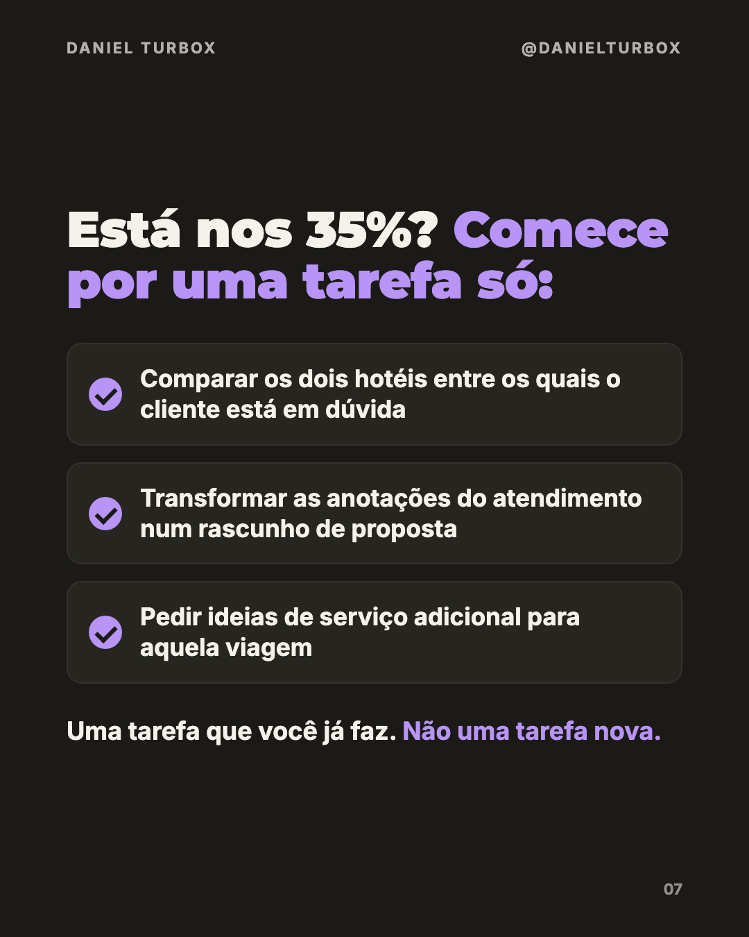 Slide com três tarefas para começar a usar IA na venda: comparar dois hotéis, transformar anotações do atendimento em proposta e pedir ideias de serviço adicional